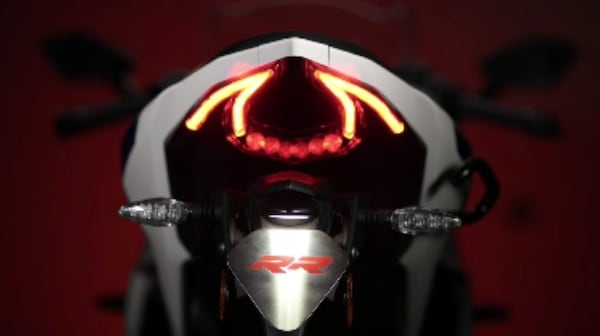 BMW, in arrivo la G 310 RR: piccola SBK replica?