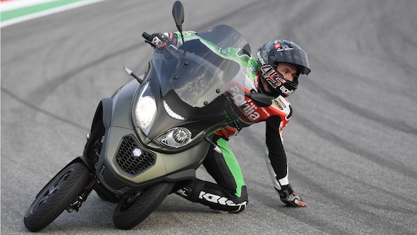 Guida alla scelta, gli scooter a tre ruote: pieghe sicure