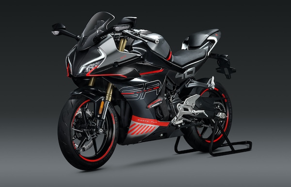 CFMOTO: in dirittura di arrivo la piccola sportiva 450SR