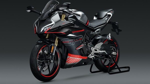 CFMOTO: in dirittura di arrivo la piccola sportiva 450SR