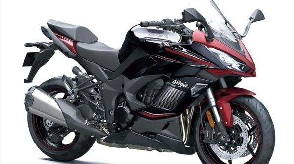 Kawasaki, tutto pronto per la Ninja 1000SX 2023