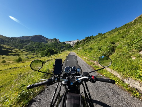 Mi sono fatto la moto nuova: ecco un bel modo per fare il rodaggio