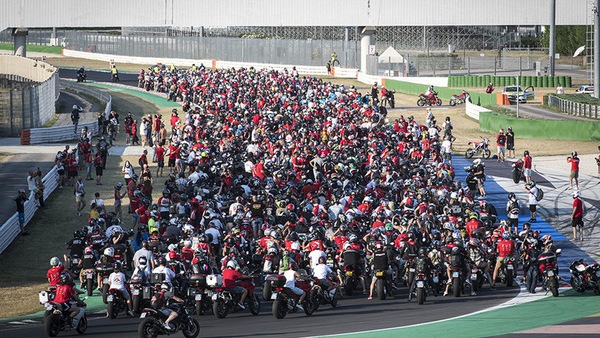 WDW 2022, Misano si colora di rosso Ducati