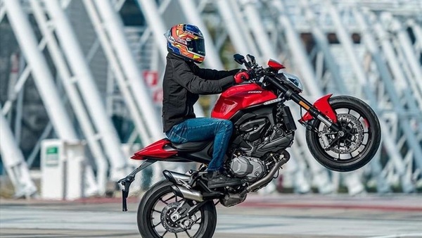 Ducati, volano i numeri 2022: protagonisti Multistrada V4 e Monster