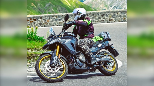 Foto Spia, Suzuki: arriva la nuova V-Strom 700 con bicilindrico parallelo?