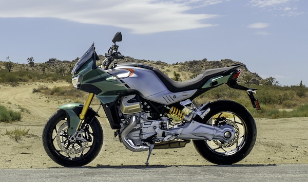 Moto Guzzi V100, attesa finita: via alle prenotazioni per la nuova bicilindrica