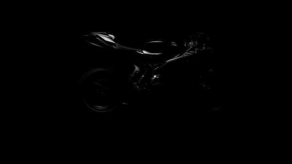 F43 Tributo, Andrea Tamburini omaggia MV Agusta F4