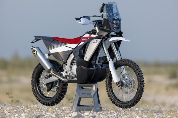 Fantic XEF Rally, dalle corse nel deserto al modello di serie