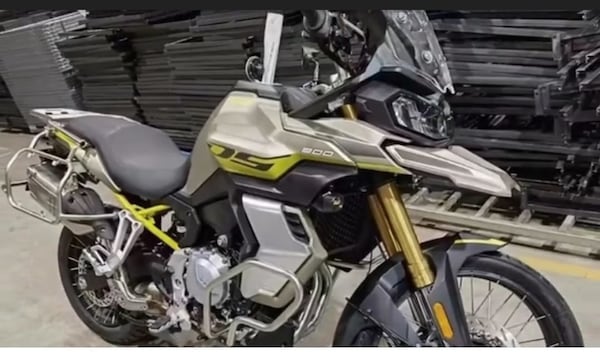 Voge DS 900: in arrivo una cinese con motore BMW?