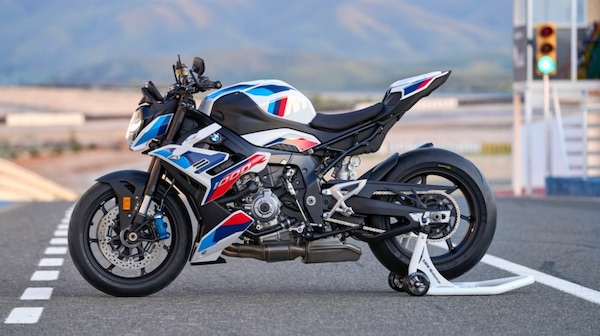 BMW M 1000 R: un mostro di naked