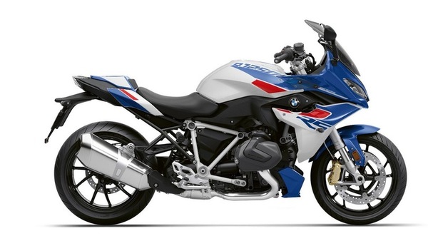 Nuova BMW R 1250 RS 2023: divertimento e chilometri
