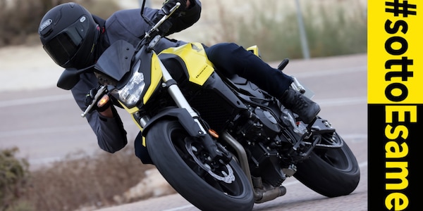 Test Honda CB750 Hornet, i voti del #SottoEsame