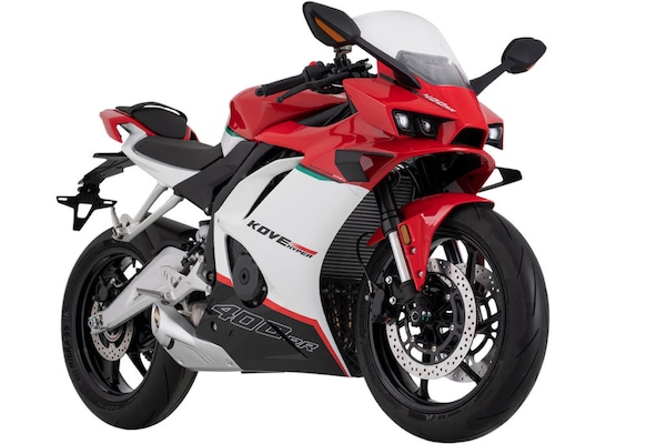 Kove 400 RR, quattro cilindri a tutta potenza