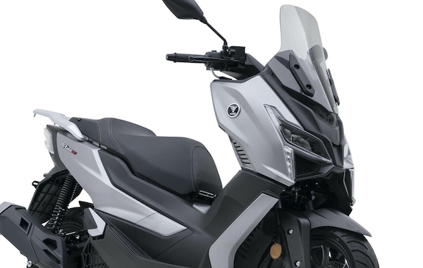 Voge Sfida SR125: lo scooter con telecamera incorporata