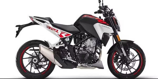 Kove, debutta la Cobra 321 R e lancia la sfida alla Yamaha MT-03