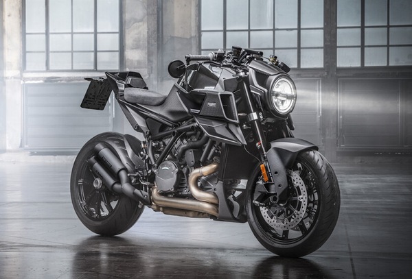 KTM e Brabus: arriva la 1300 R Edition 2023