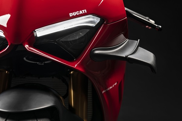 Tre motivi che rendono le moto sexy: (parte 1) le Ducati