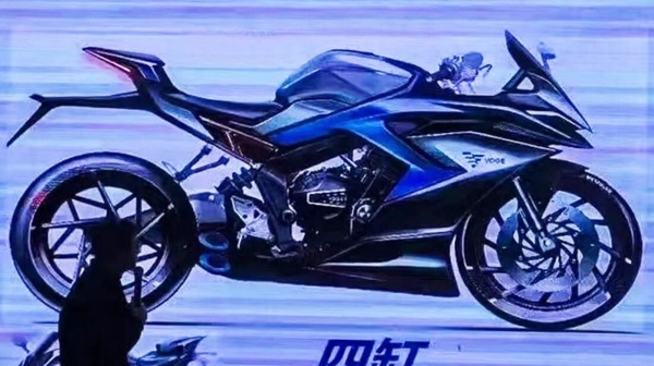 Voge, sbuca una sportiva 4 cilindri: ecco la prossima RR 660 Infinity