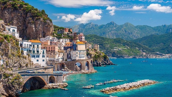 Turismo: dove andare in moto in aprile?