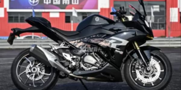 Benelli Tornado 402R: nuova sportiva con TC e dashcam