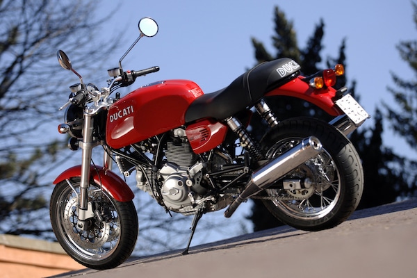 Usato, Ducati GT 1000: vintage da appassionati