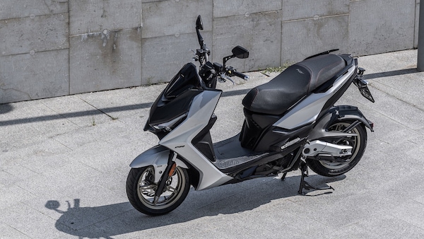 Kymco, arriva il KRV 200: scooter di una nuova era tecnica