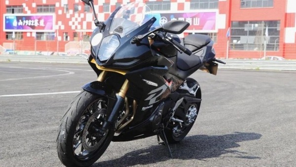 Benelli, ecco la nuova Tornado 402