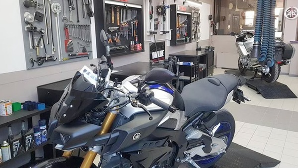Motociclisti insopportabili, chi sono (siamo), Parte 1: in officina