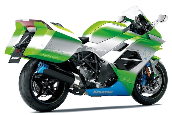 E se l'elettrico non fosse il futuro del motociclismo?