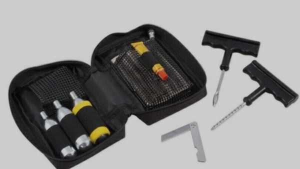 Cinque utili gadget da portare sempre con sé nei viaggi in moto