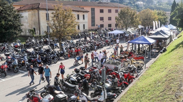 Moto Guzzi Open House 2023: record a Mandello del Lario
