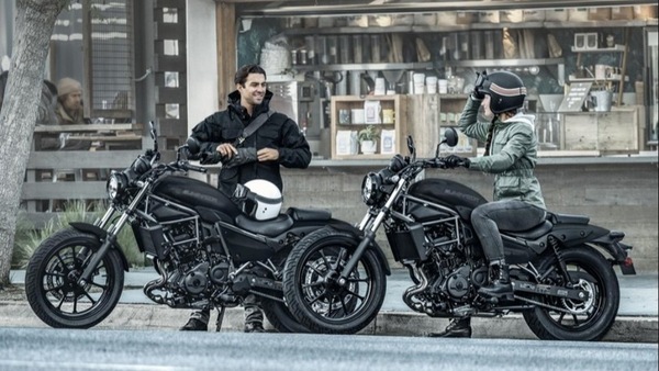 Kawasaki, ecco la Eliminator 500: tutti i dettagli delle due versioni