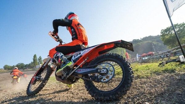 Prova Metzeler MCE 6 Days Extreme: dall'estremo all'enduro amatoriale