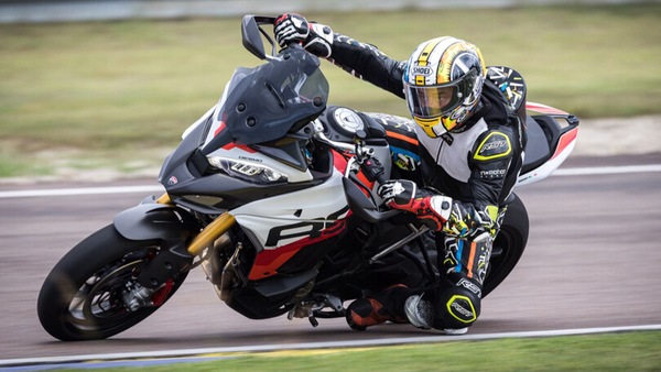 Ducati Multistrada V4 RS, prova esclusiva: ed è subito Multi-pista!