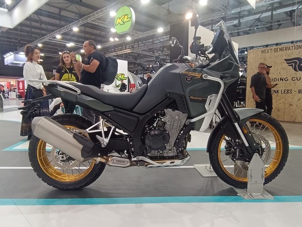 Kove, quante novità: dalla sportiva 450 RR allo scooter, passando per l’adventure