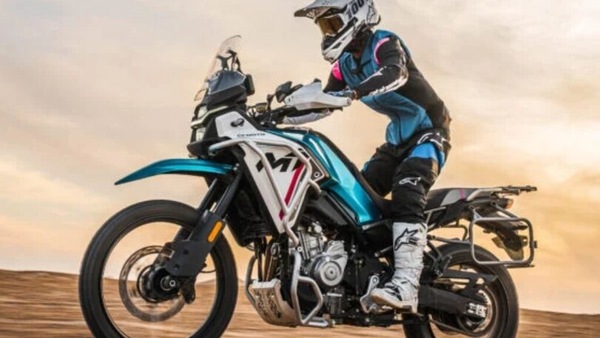 CFMoto 450MT, su strada e fuoristrada per i piloti di ogni esperienza