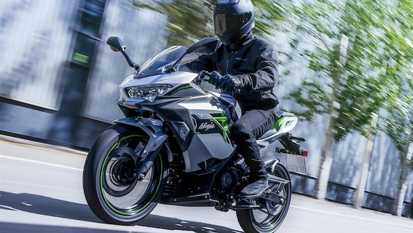 Kawasaki Z e-1 e Ninja e-1: ecco i prezzi