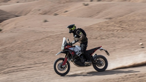 TEST Ducati DesertX Rally: I VOTI DEL #SOTTOESAME