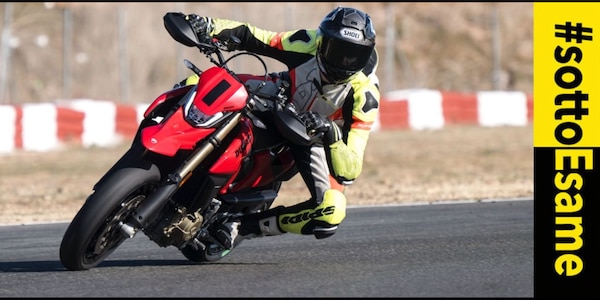 Test Ducati Hypermotard 698 Mono, i voti del #SottoEsame