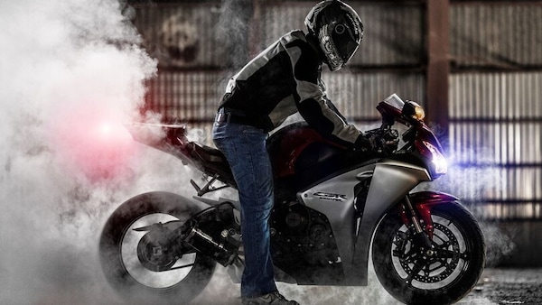 La differenza fra potenza e coppia, spiegata a mia moglie