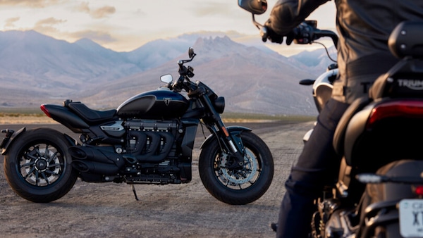 Triumph Rocket 3 Storm R e GT, nuova generazione ancora più potente