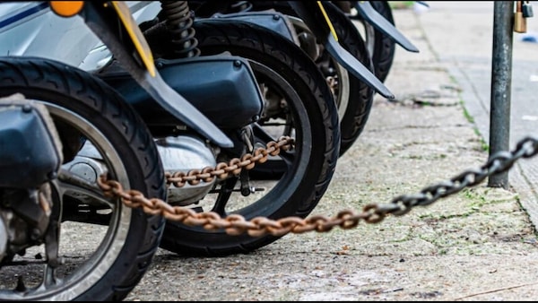 Furti di moto in aumento: come difendersi dai ladri?