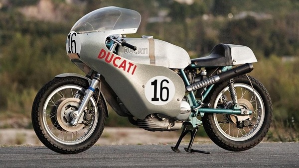 Ducati 750 Imola Desmo all’asta, la cifra richiesta è esorbitante