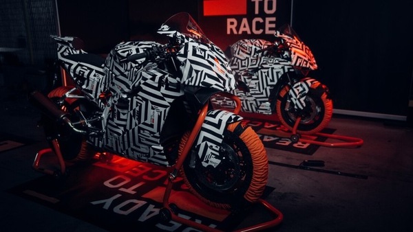 KTM svela il prototipo della 990 RC R