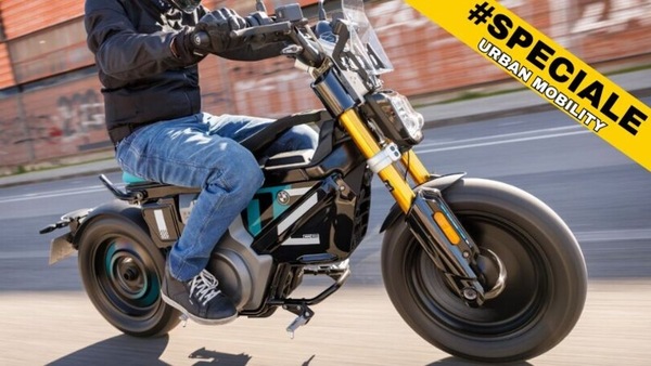 BMW CE 02: una categoria a parte