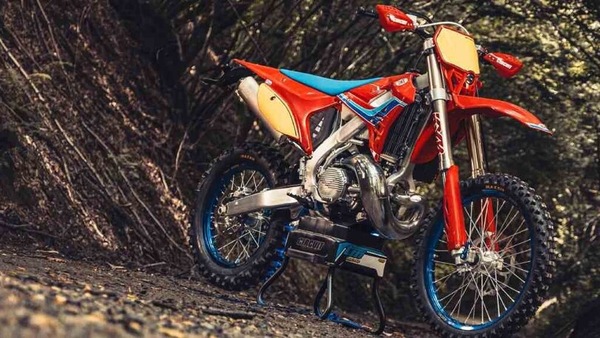 TM Moto svela Red Dream Limited Edition, le off-road dal gusto retrò