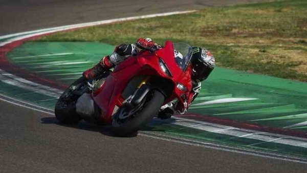Nuova Panigale V4: come funziona l'innovativo Race eCBS