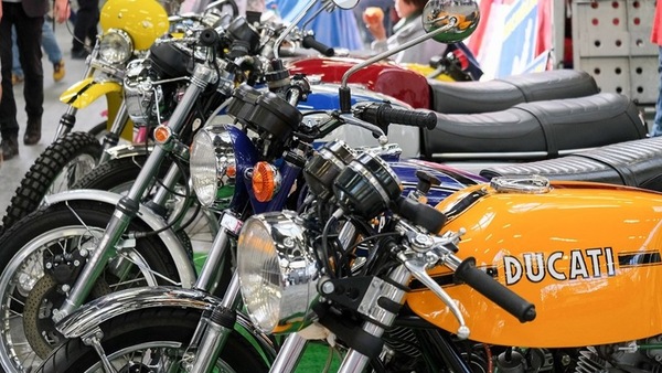 Auto e Moto d'Epoca 2024: info e programma dell'evento