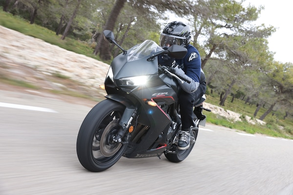Andare in moto: questione di velocità, anche per i "fermoni"