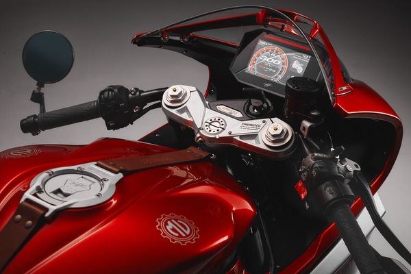 MV Agusta Ottantesimo: le foto dei 6 modelli in edizione limitata